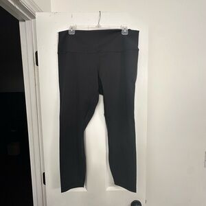 “Like New” brand lululemon.